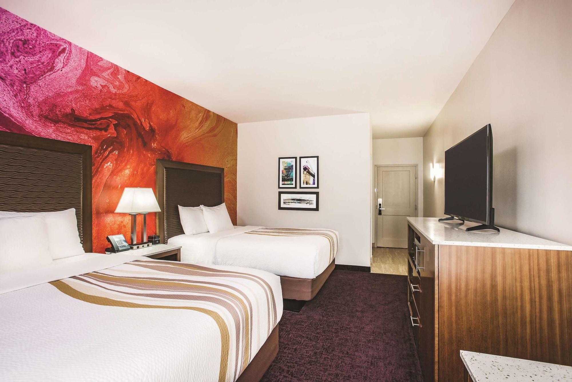Hotel La Quinta By Wyndham Chambersburg Exterior foto